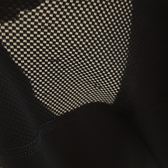 Great Condition Men’s Nike Pro Dri-Fit Fitted Sleeveless Tank Top (Black, Large) - Picture 13 of 13